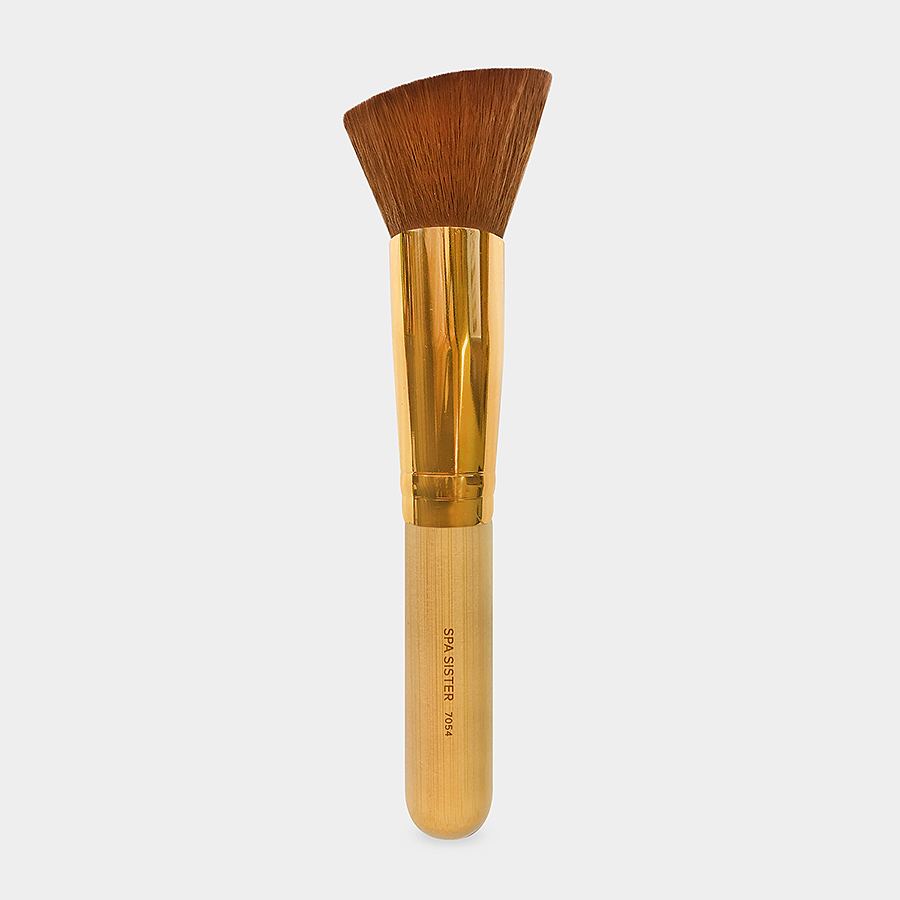 Bath Accessories Company — Angled Flat Kabuki Brush - Vegan